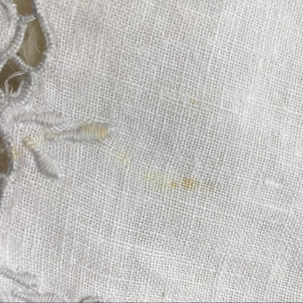 Vintage 30s Handmade Embroidered Doily/ Napkin